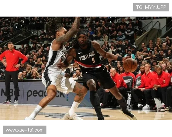 混进了个后卫！文班巴恩斯马克西抢断与盖帽总数排行榜揭秘