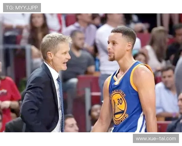2009年NBA选秀状元格里芬库里首轮第七顺位被勇士选中 2009年NBA选秀状元格里芬库里首轮第七顺位被勇士选中